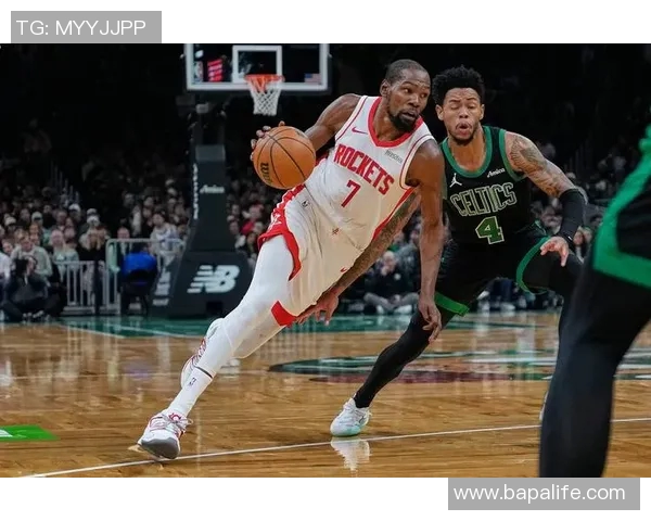 火箭队21分惨败，单节21-36，打不过残阵绿军，杜兰特仅11中4，篮板38-57